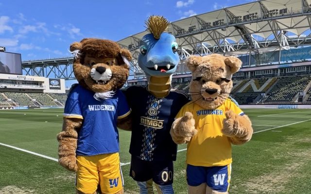 widener pride lion mascots with union phang mascot 
